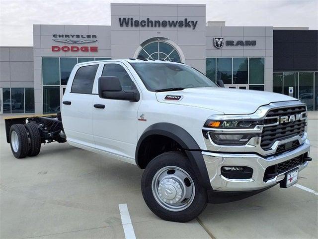 2026 RAM Ram 4500 Chassis Cab RAM 4500 TRADESMAN CHASSIS CREW CAB 4X4 84 CA 2026 RAM Ram 4500 Chassis Cab RAM 4500 TRADESMAN CHASSIS CREW CAB 4X4 84 CA