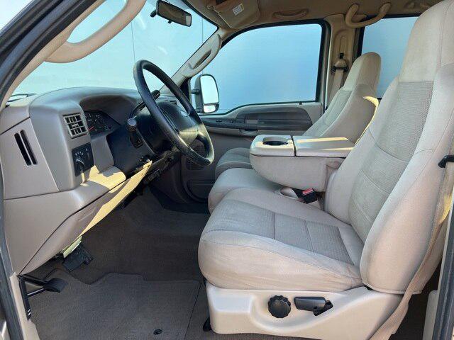 2004 Ford F-350 XLT