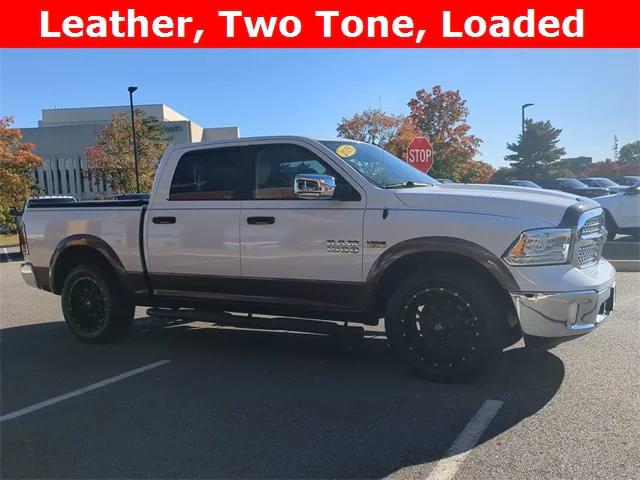 2018 RAM 1500 Laramie Crew Cab 4x4 57 Box 2018 RAM 1500 Laramie Crew Cab 4x4 57 Box