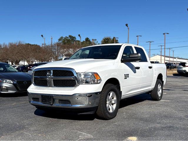 2023 RAM 1500 Classic SLT Crew Cab 4x4 57 Box