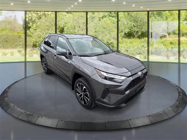 2022 Toyota RAV4 XLE 2022 Toyota RAV4 XLE