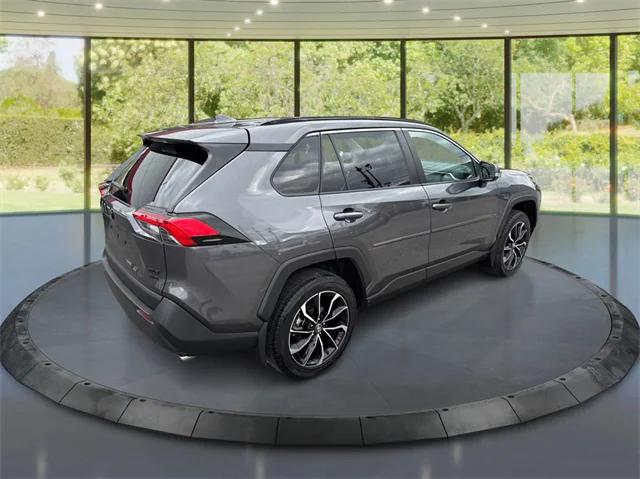 2022 Toyota RAV4 XLE 2022 Toyota RAV4 XLE