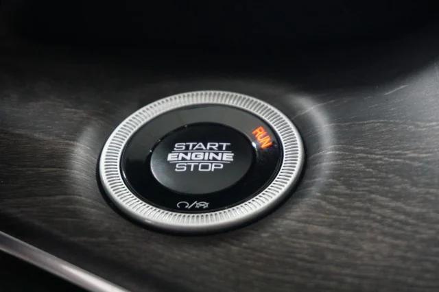 2025 Jeep Grand Cherokee Limited 4x2