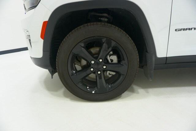 2025 Jeep Grand Cherokee Limited 4x2