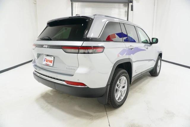 2025 Jeep Grand Cherokee Laredo X 4x2