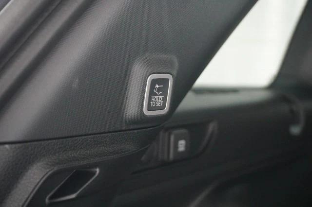 2025 Jeep Grand Cherokee Laredo X 4x2