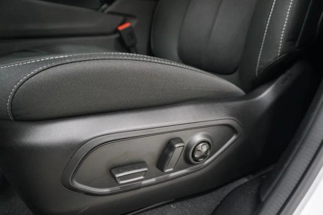 2025 Jeep Grand Cherokee Laredo X 4x2