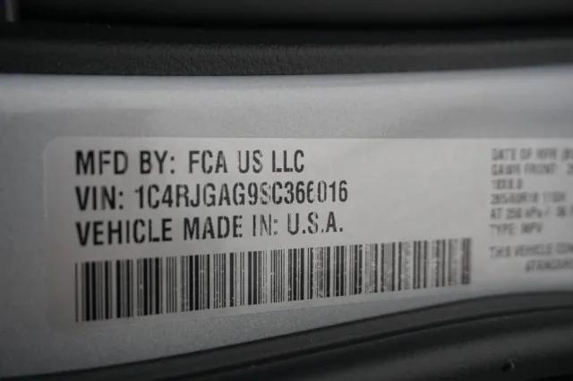 2025 Jeep Grand Cherokee Laredo X 4x2