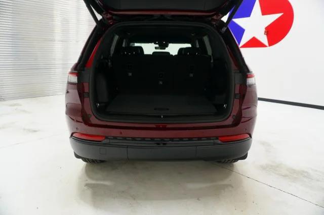 2025 Jeep Grand Cherokee Limited 4x2