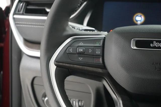 2025 Jeep Grand Cherokee Limited 4x2