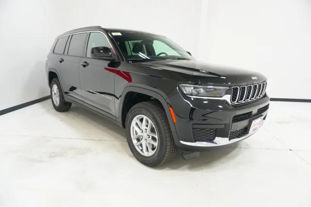 2025 Jeep Grand Cherokee GRAND CHEROKEE L LAREDO X 4X2