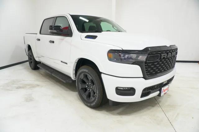 2026 RAM Ram 1500 RAM 1500 LONE STAR CREW CAB 4X2 57 BOX