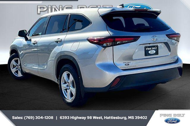 2024 Toyota Highlander XLE