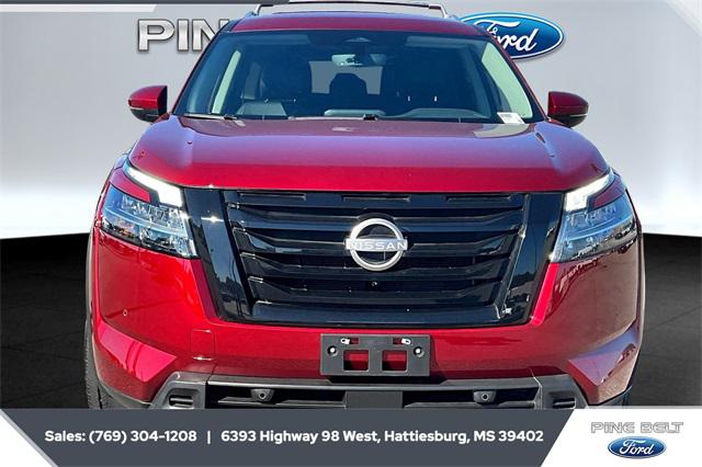 2024 Nissan Pathfinder SL FWD 2024 Nissan Pathfinder SL FWD