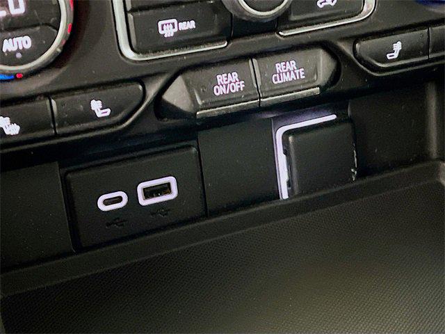 2023 Chevrolet Tahoe 4WD RST