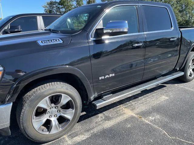 2019 RAM 1500 Laramie Crew Cab 4x4 57 Box
