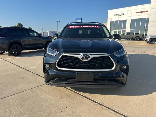 2021 Toyota Highlander XLE 2021 Toyota Highlander XLE