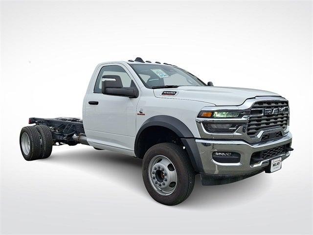 2025 RAM 5500 Chassis Tradesman/Big Horn