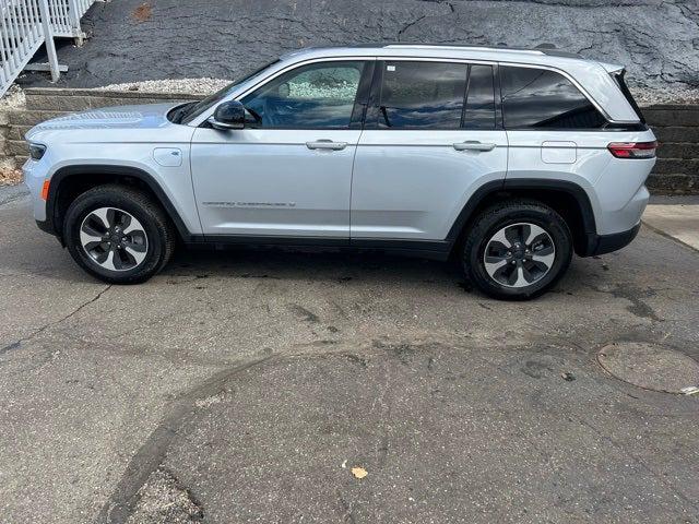 2024 Jeep Grand Cherokee 4xe 4xe 2024 Jeep Grand Cherokee 4xe 4xe