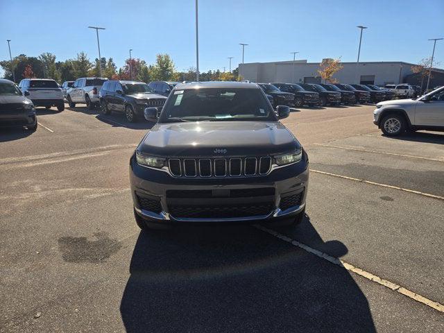 2025 Jeep Grand Cherokee GRAND CHEROKEE L LAREDO X 4X4