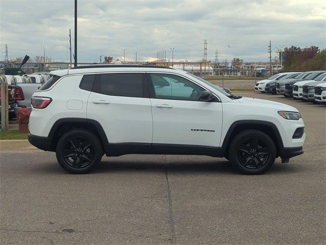 2022 Jeep Compass Latitude 4x4 2022 Jeep Compass Latitude 4x4