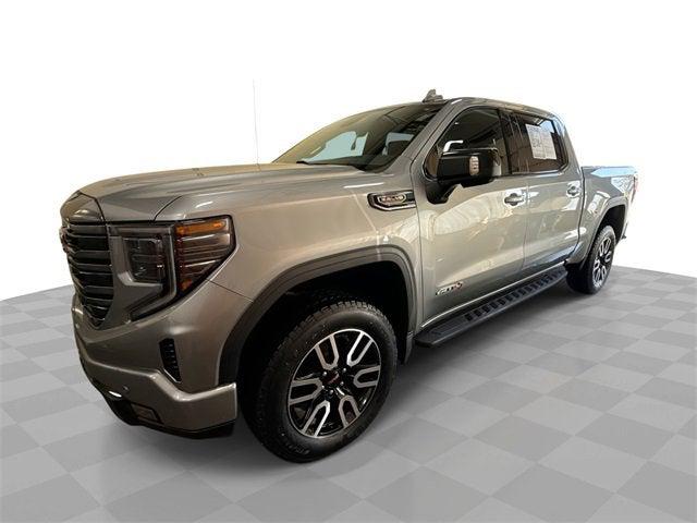 2024 GMC Sierra 1500 4WD Crew Cab Short Box AT4