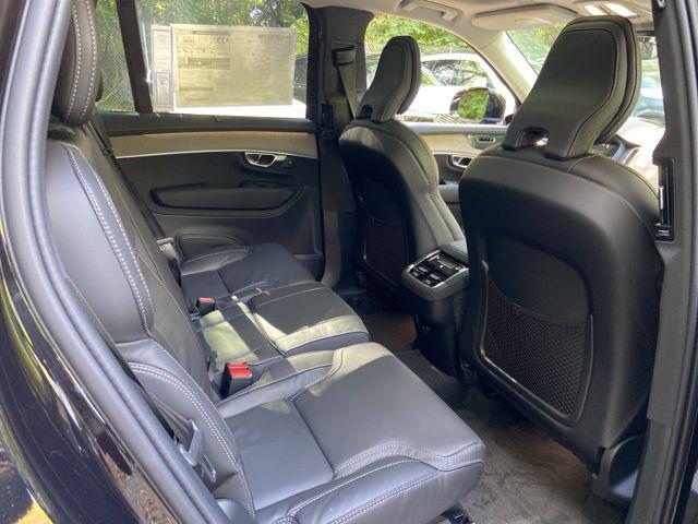 2026 Volvo XC90 B6 Ultra 7-Seater