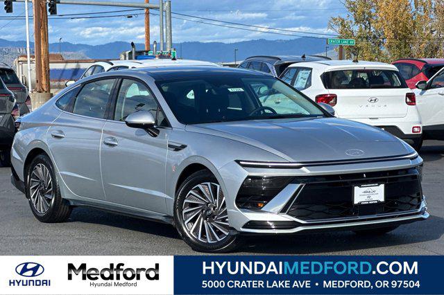 2026 Hyundai Sonata Hybrid SEL
