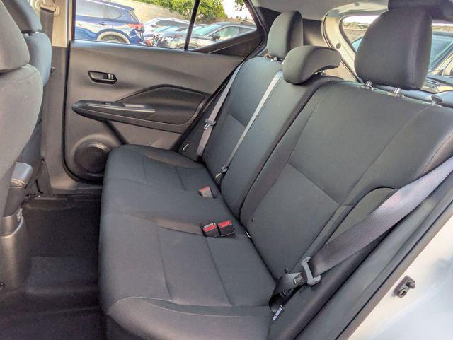 2025 Nissan Kicks S