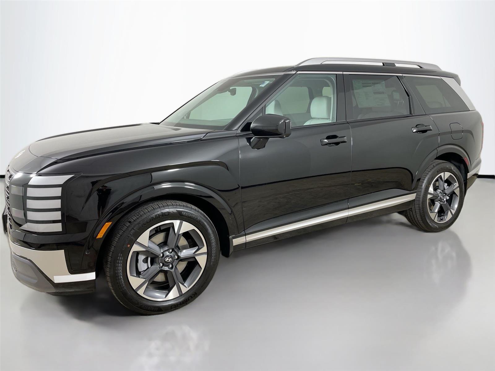 2026 Hyundai Palisade Limited - Photo 4