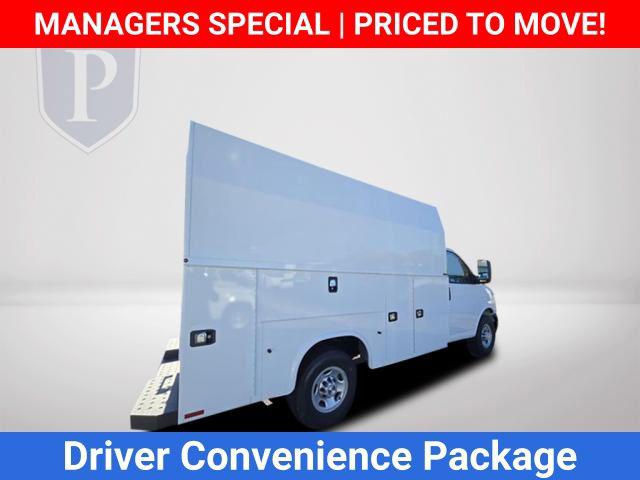 2025 Chevrolet Express Cutaway Work Van