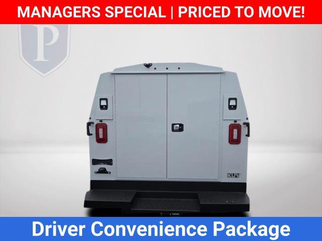 2025 Chevrolet Express Cutaway Work Van