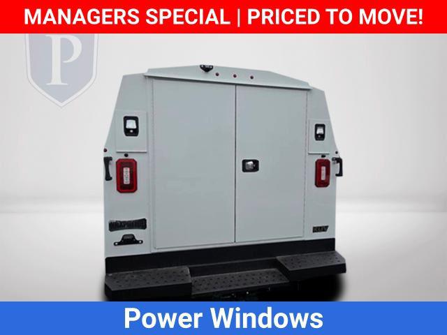 2025 Chevrolet Express Cutaway Work Van