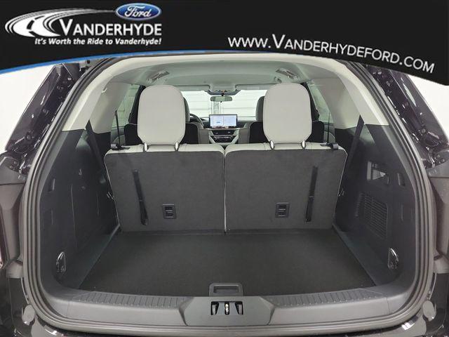 2026 Ford Explorer Active 200A