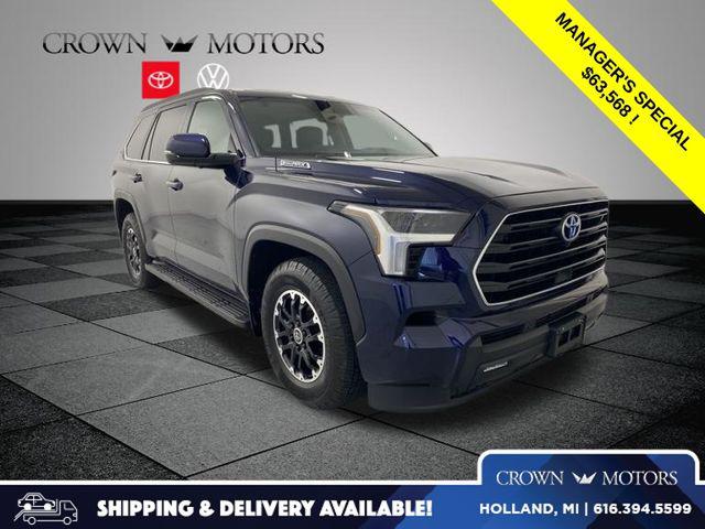 2024 Toyota Sequoia SR5's photo