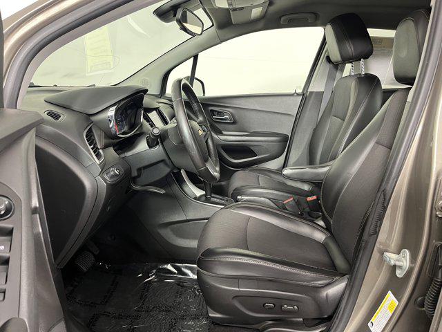 2021 Chevrolet Trax FWD LT