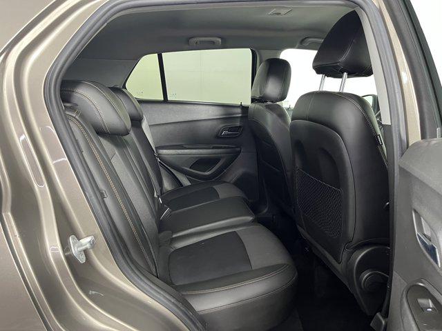 2021 Chevrolet Trax FWD LT