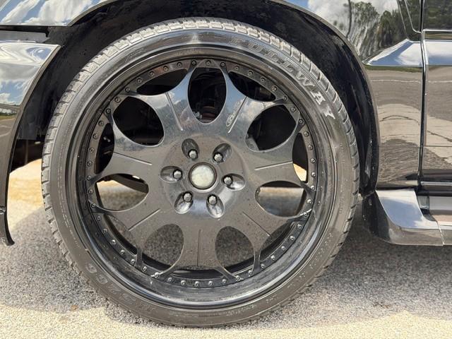 2002 Cadillac Escalade Standard