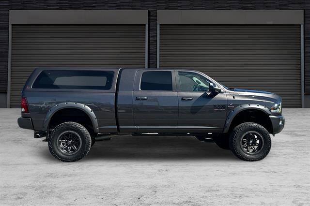 2017 RAM 3500 Laramie Mega Cab 4x4 64 Box 2017 RAM 3500 Laramie Mega Cab 4x4 64 Box