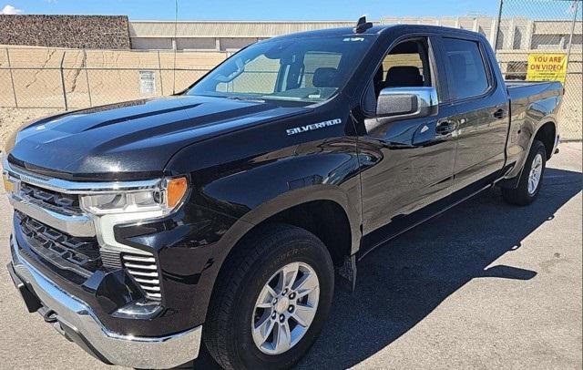 2023 Chevrolet Silverado 1500 4WD Crew Cab Standard Bed LT