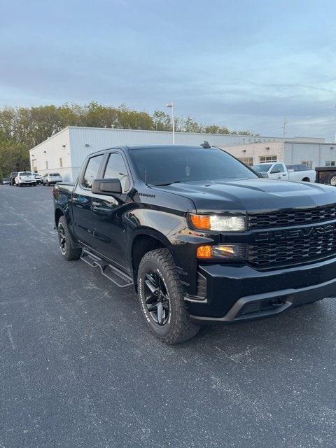 2020 Chevrolet Silverado 1500 4WD Crew Cab Short Bed Custom