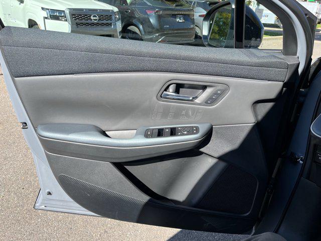 2026 Nissan LEAF PLATINUM+