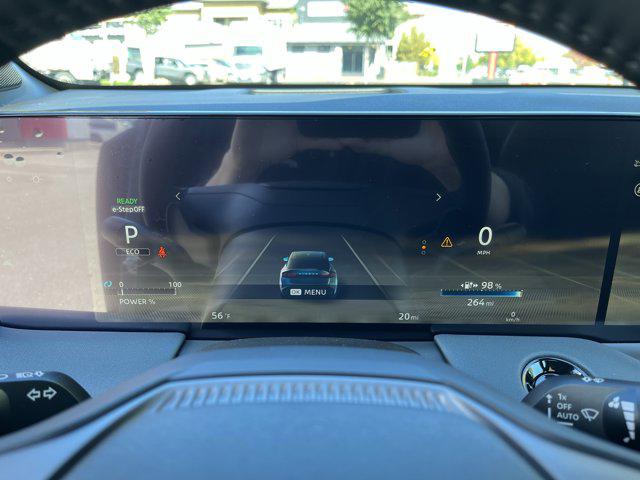2026 Nissan LEAF PLATINUM+