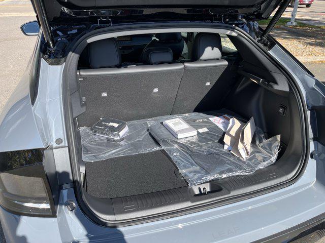 2026 Nissan LEAF PLATINUM+