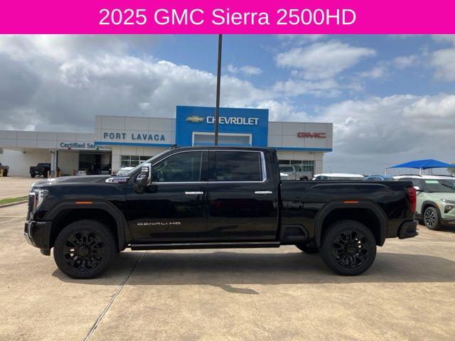 2025 GMC Sierra 2500HD 4WD Crew Cab Standard Bed Denali