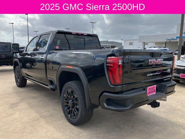 2025 GMC Sierra 2500HD 4WD Crew Cab Standard Bed Denali