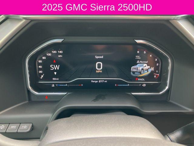2025 GMC Sierra 2500HD 4WD Crew Cab Standard Bed Denali