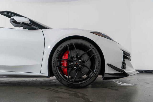 2025 Chevrolet Corvette Z06 RWD Convertible 2LZ