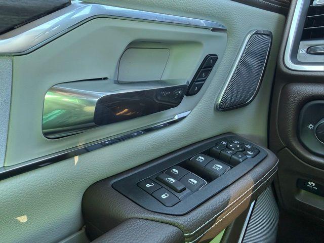 2026 Ram 1500 Laramie Crew Cab 4x4 57 Box