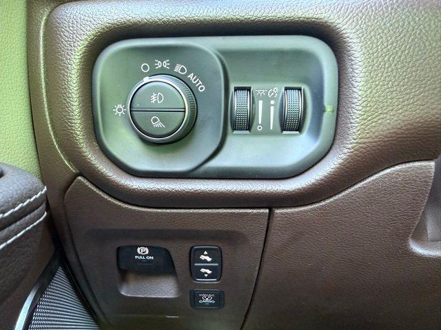 2026 Ram 1500 Laramie Crew Cab 4x4 57 Box